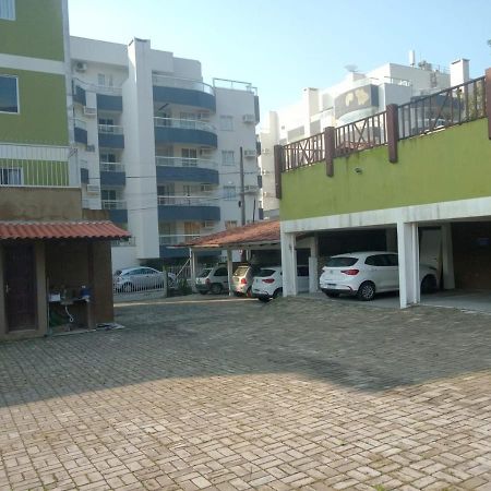 Residencial Pilati Apartment Bombinhas Ngoại thất bức ảnh