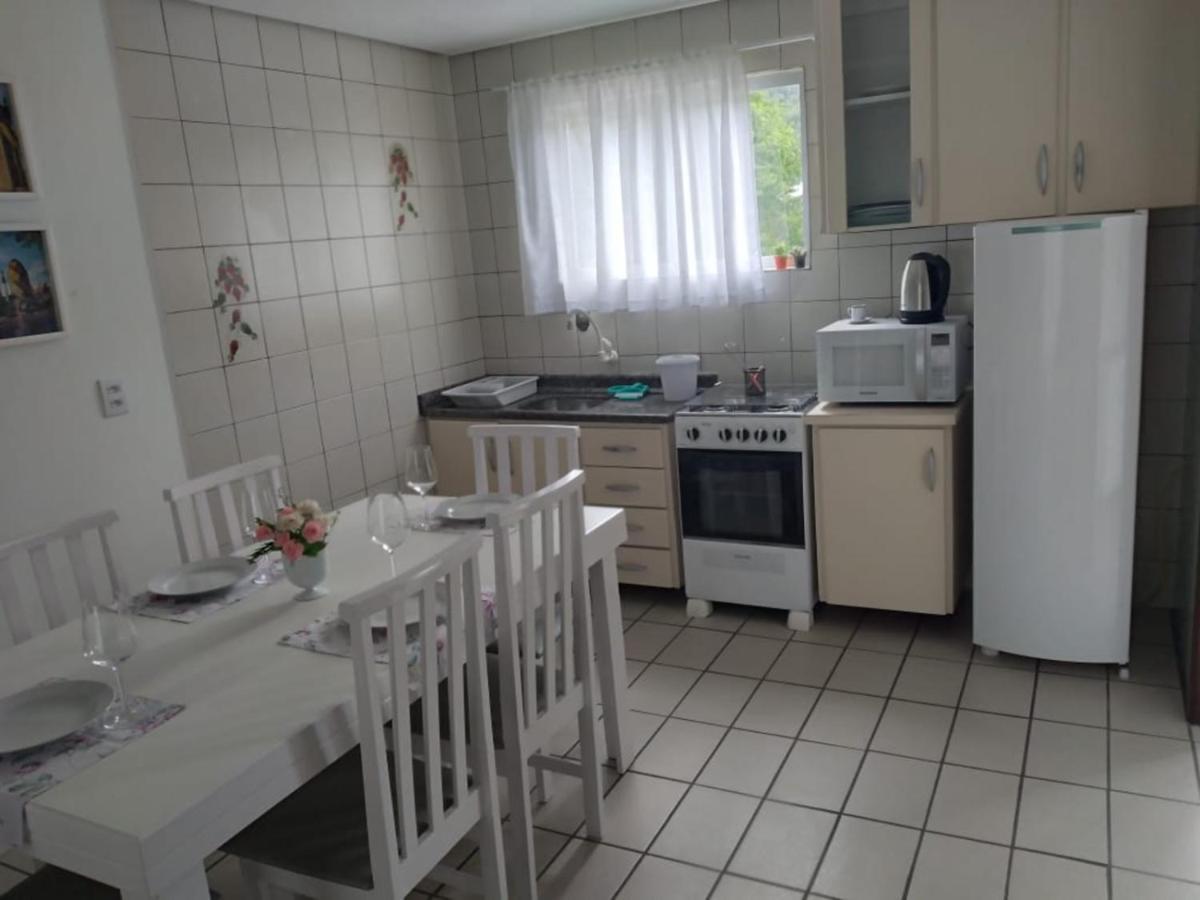 Residencial Pilati Apartment Bombinhas Ngoại thất bức ảnh